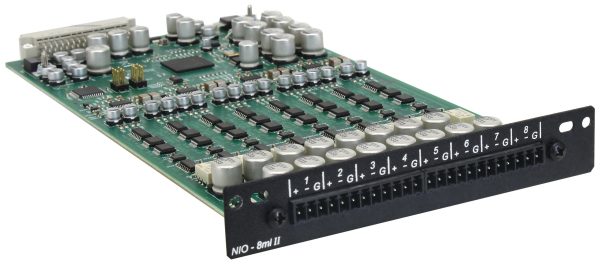 NIO™ 8ml II - Peavey Commercial Audio
