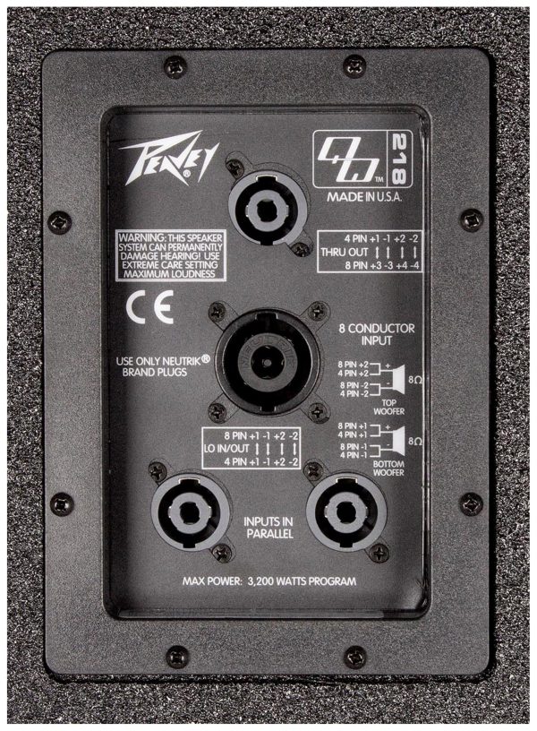QW® 218 - Peavey Commercial Audio
